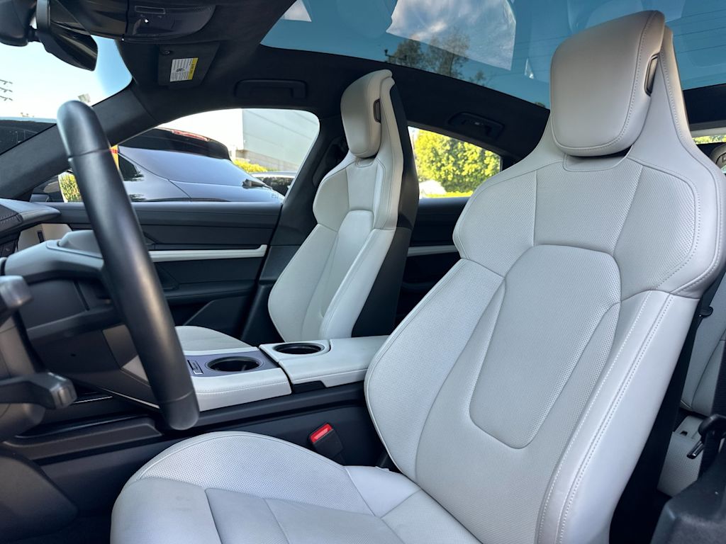 Thumbnail: 2023 Porsche Taycan - 8