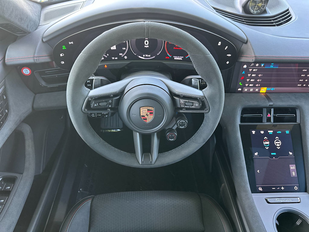 Thumbnail: 2026 Porsche Taycan - 11