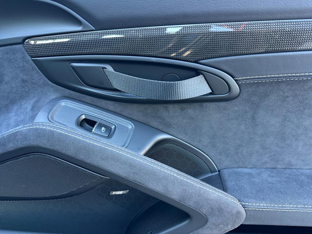 Thumbnail: 2018 Porsche 911 - 21