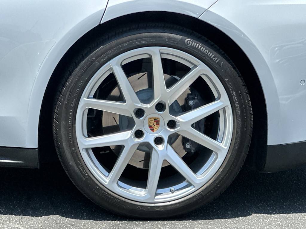 Thumbnail: 2025 Porsche Panamera - 8
