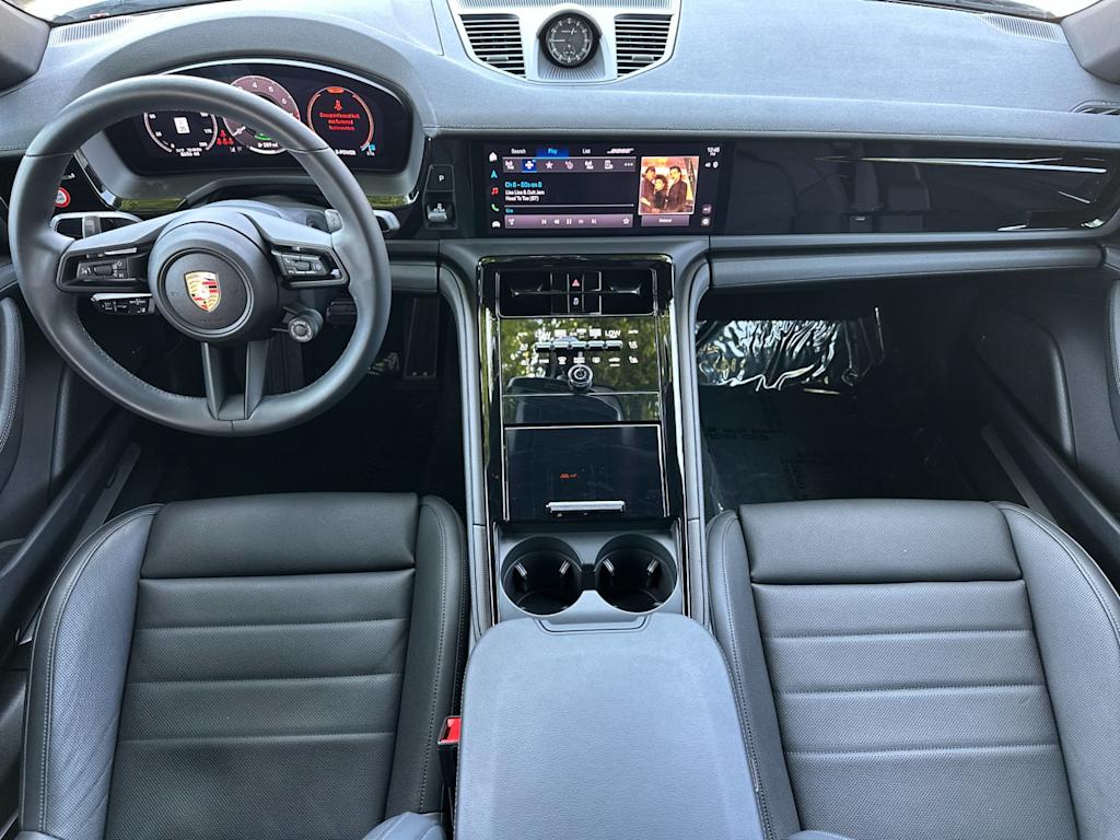 Thumbnail: 2025 Porsche Panamera - 2