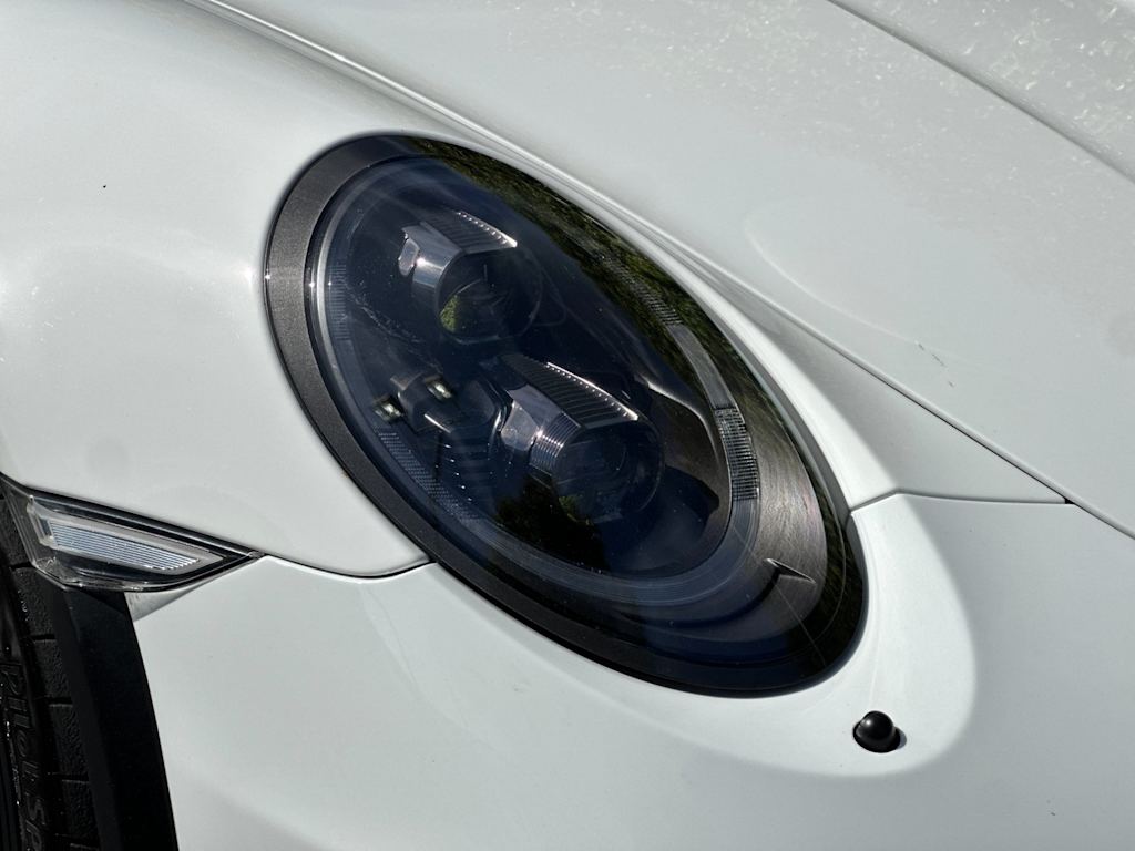 Thumbnail: 2016 Porsche 911 - 29