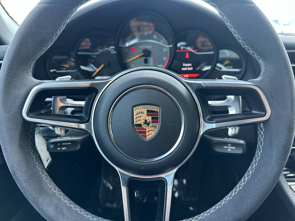 Thumbnail: 2016 Porsche 911 - 24