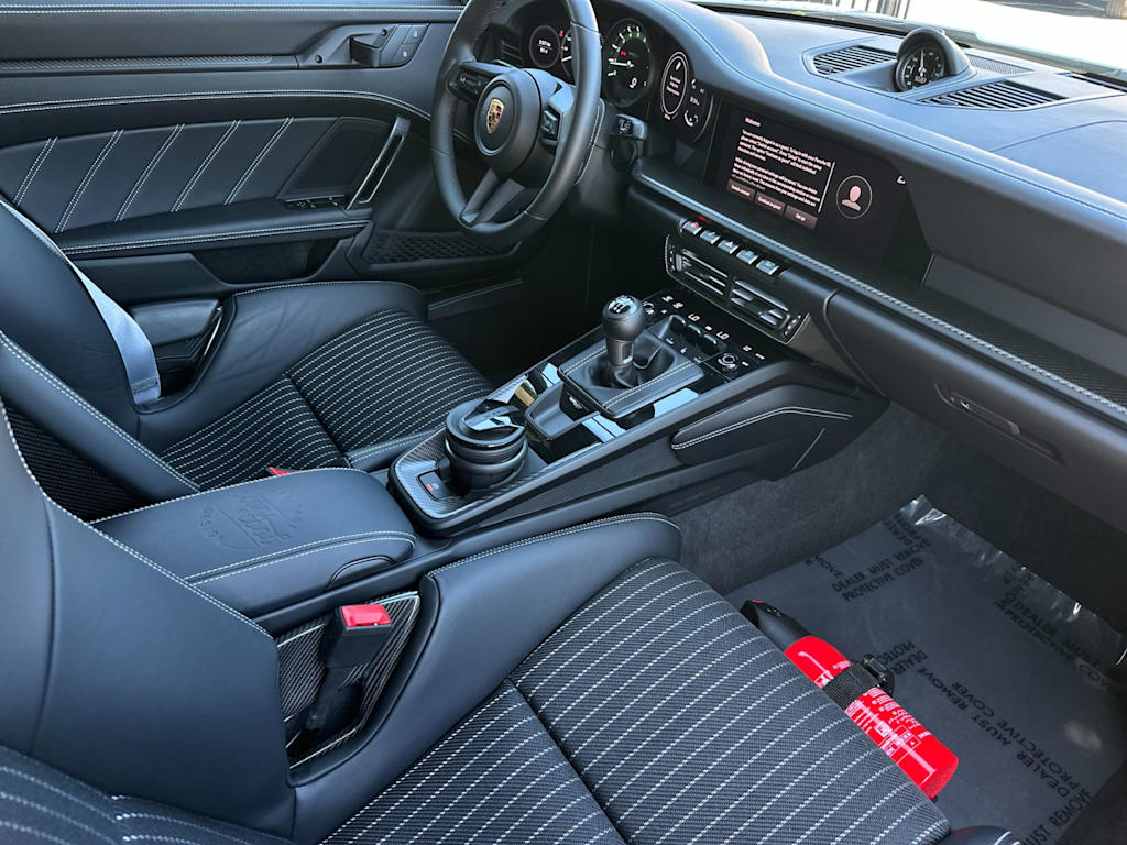 Thumbnail: 2024 Porsche 911 - 9