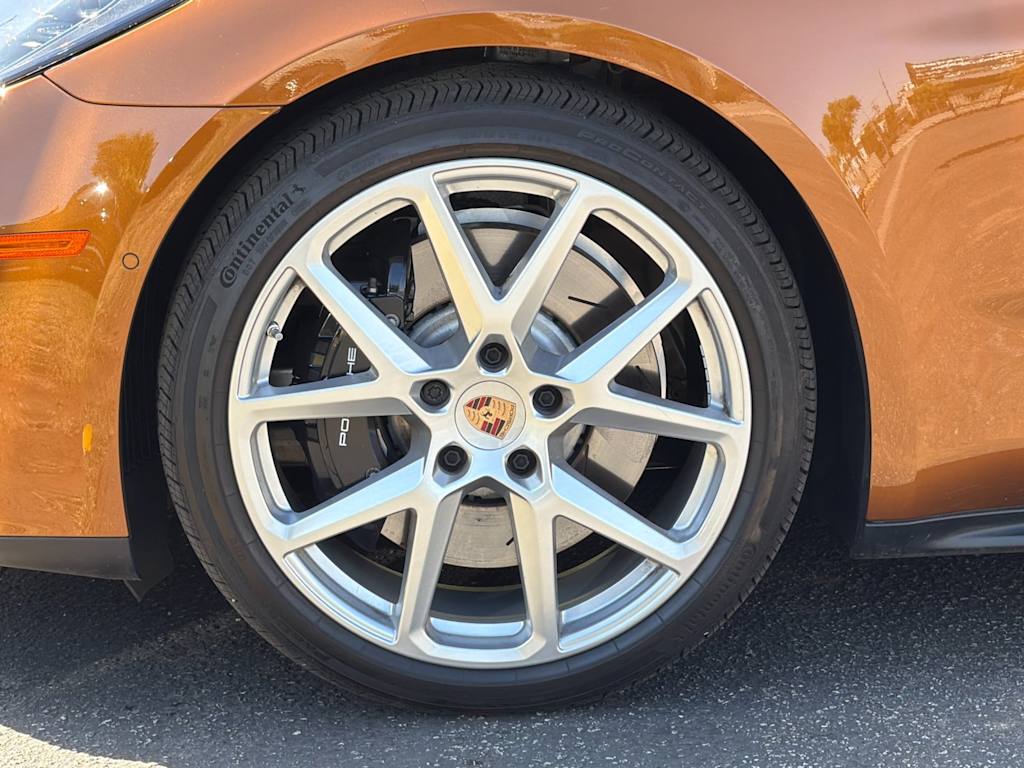 Thumbnail: 2026 Porsche Panamera - 33