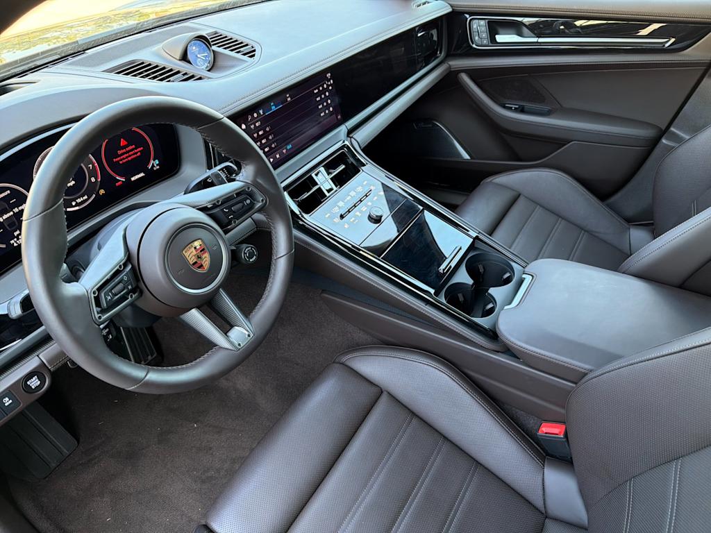 Thumbnail: 2026 Porsche Panamera - 2