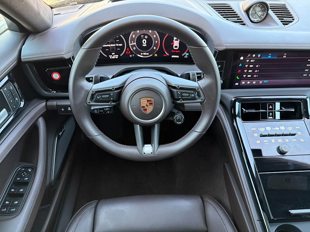 Thumbnail: 2026 Porsche Panamera - 12