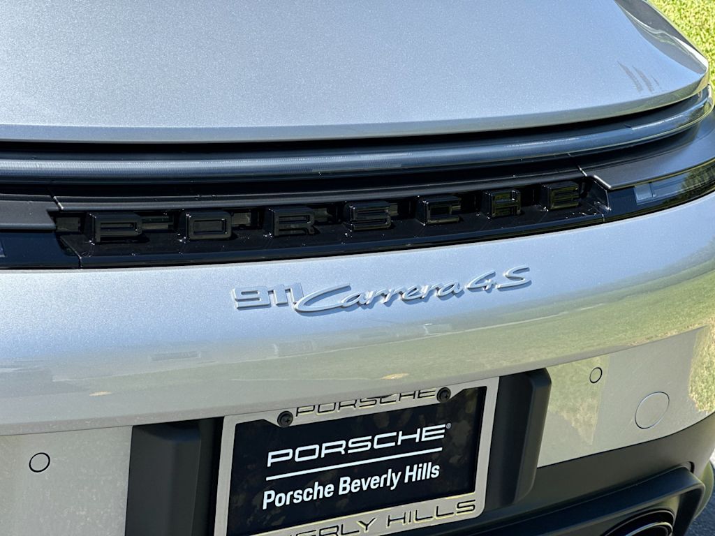 Thumbnail: 2026 Porsche 911 - 29