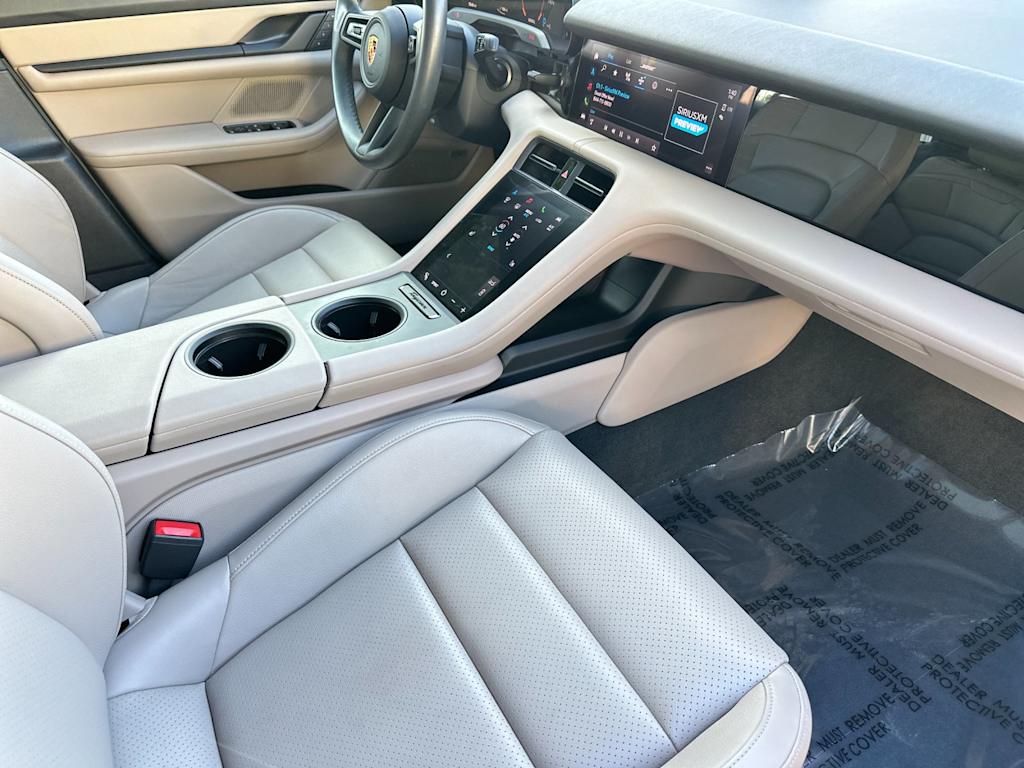 Thumbnail: 2024 Porsche Taycan - 13