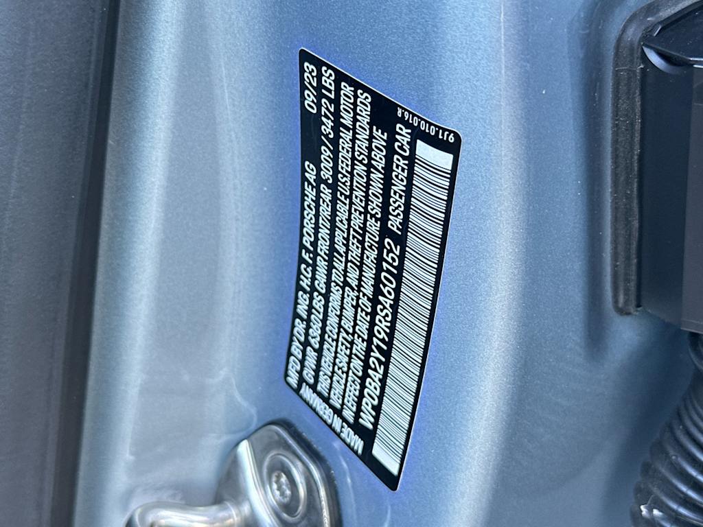 Thumbnail: 2024 Porsche Taycan - 17