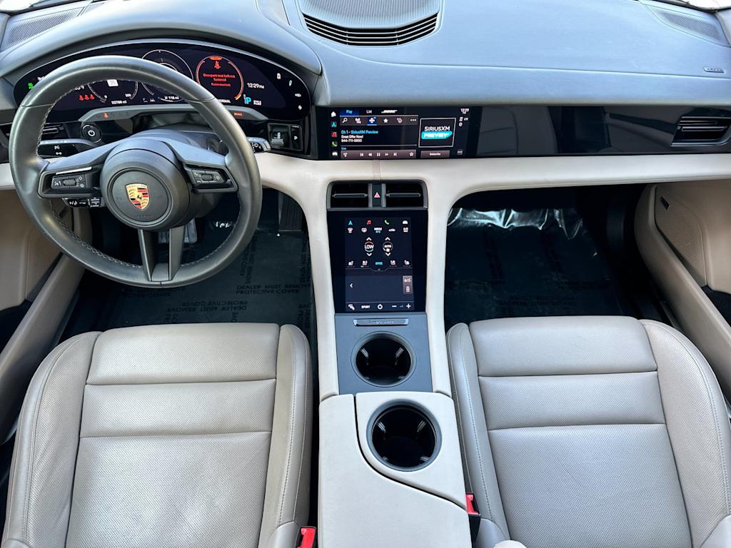 Thumbnail: 2022 Porsche Taycan - 2