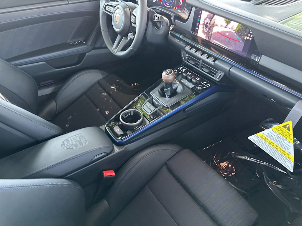 Thumbnail: 2026 Porsche 911 - 8
