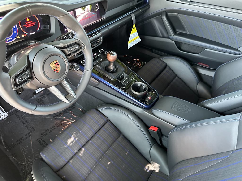 Thumbnail: 2026 Porsche 911 - 2