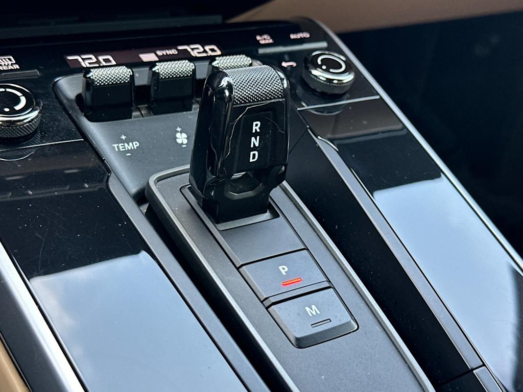 Thumbnail: 2020 Porsche 911 - 14