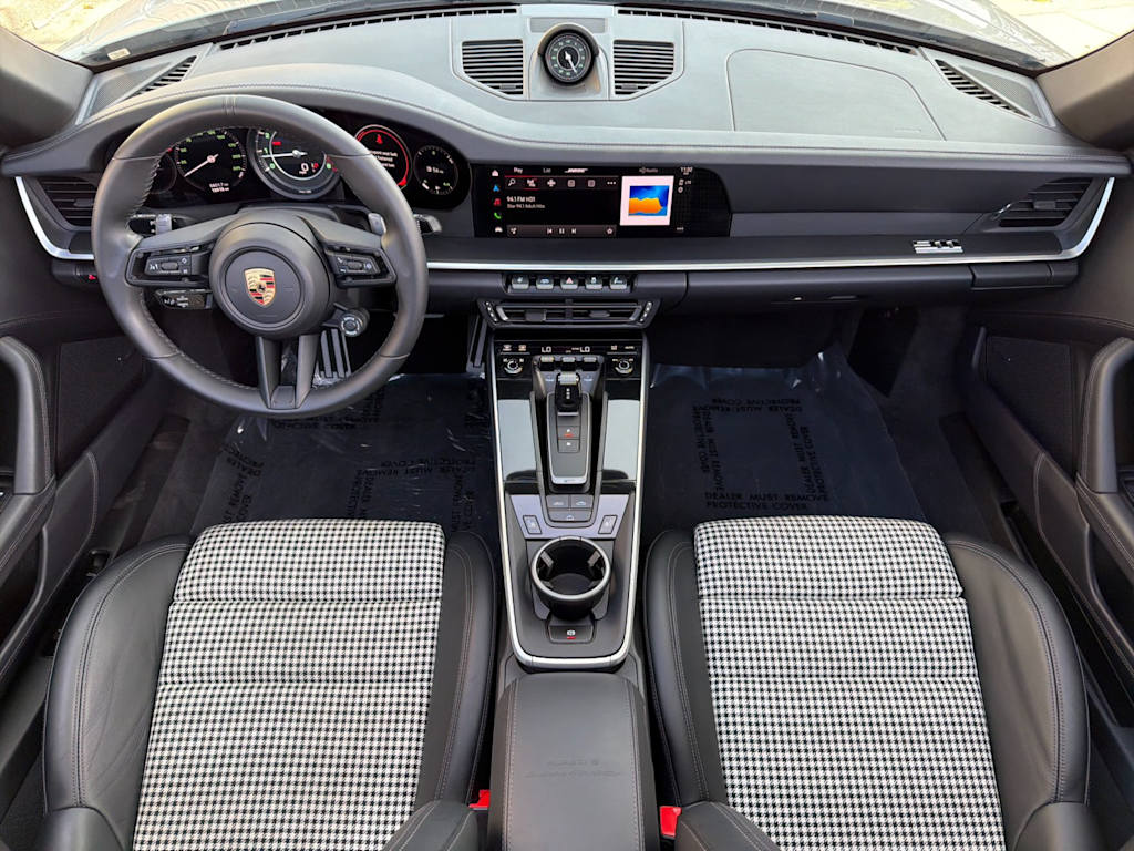 Thumbnail: 2024 Porsche 911 - 8