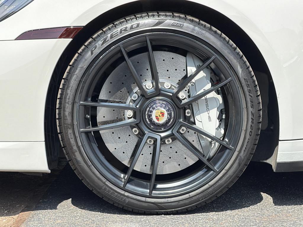 Thumbnail: 2024 Porsche 911 - 7