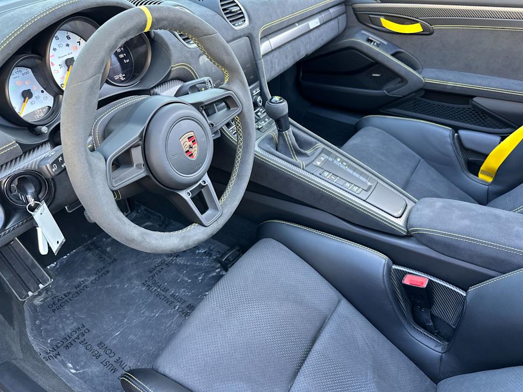 Thumbnail: 2025 Porsche 718 Boxster - 2