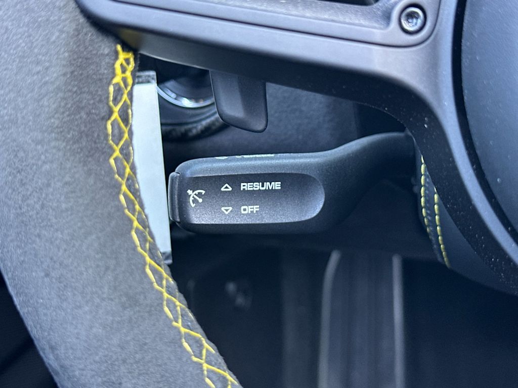 Thumbnail: 2025 Porsche 718 Boxster - 24