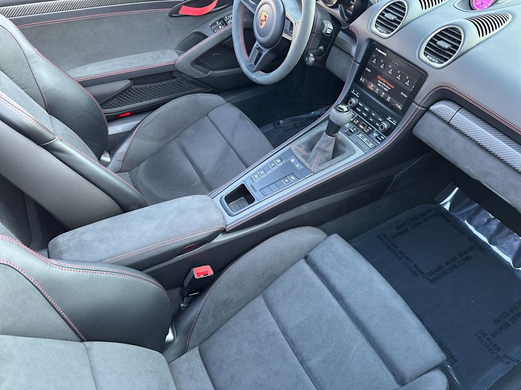 Thumbnail: 2025 Porsche 718 Boxster - 10