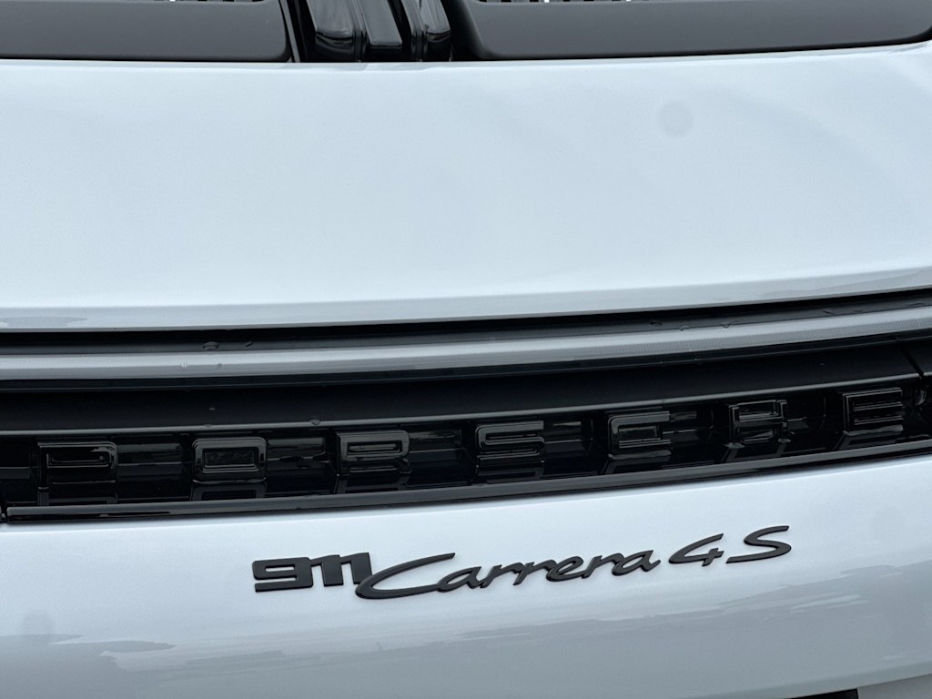 Thumbnail: 2026 Porsche 911 - 31