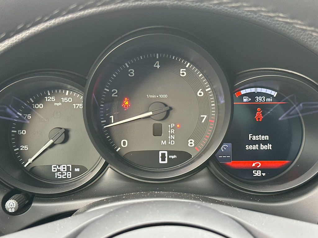 Thumbnail: 2025 Porsche Macan - 16