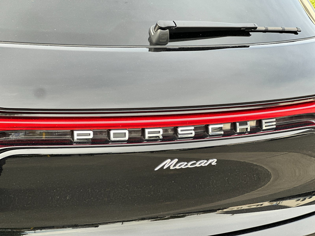 Thumbnail: 2025 Porsche Macan - 6