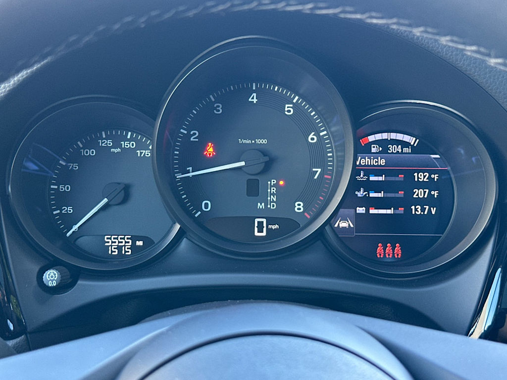 Thumbnail: 2025 Porsche Macan - 15