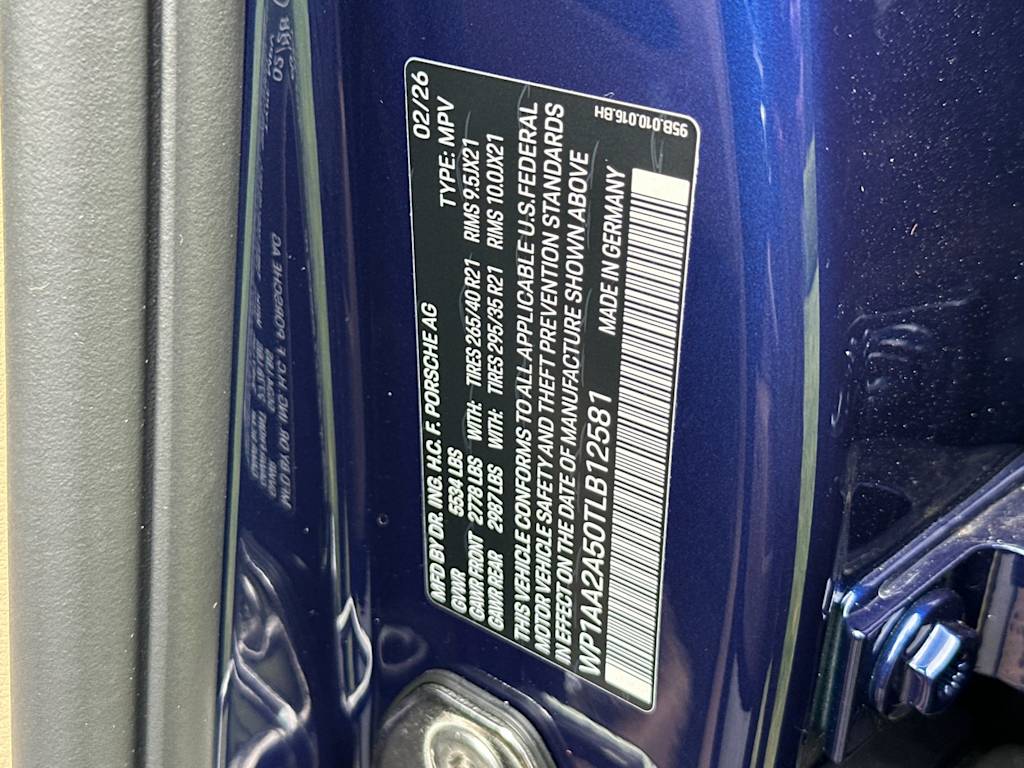 Thumbnail: 2026 Porsche Macan - 17