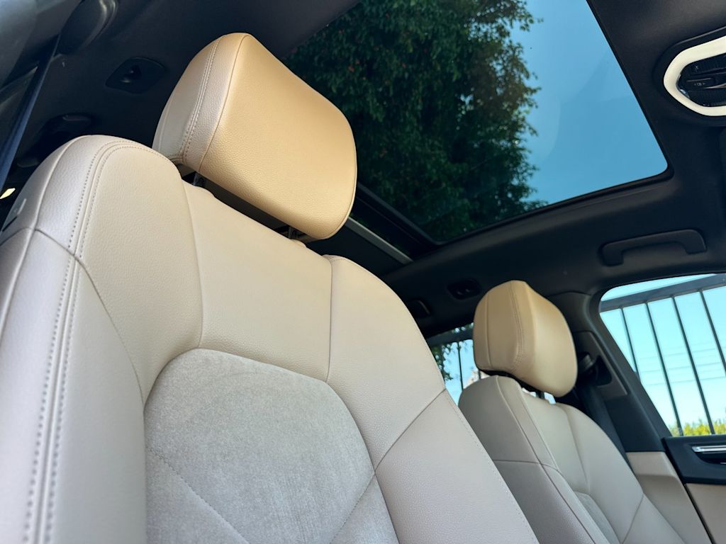 Thumbnail: 2019 Porsche Macan - 24