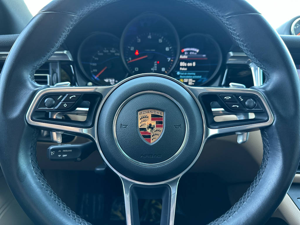 Thumbnail: 2019 Porsche Macan - 29
