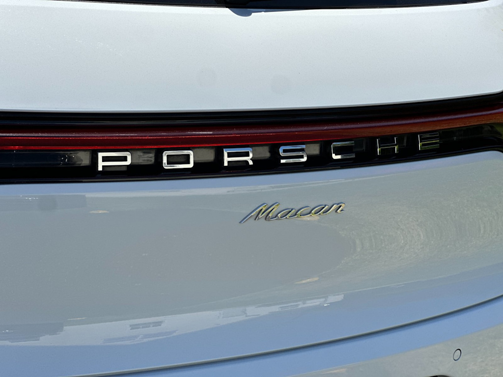 Thumbnail: 2019 Porsche Macan - 7