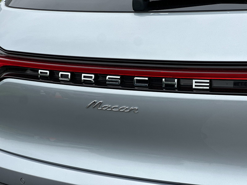 Thumbnail: 2025 Porsche Macan - 7