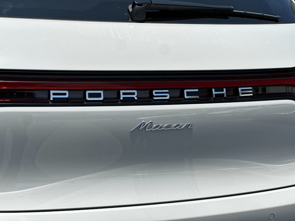 Thumbnail: 2025 Porsche Macan - 7