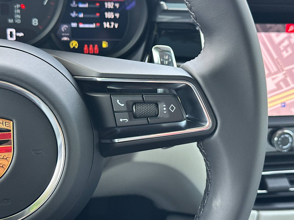 Thumbnail: 2026 Porsche Macan - 31