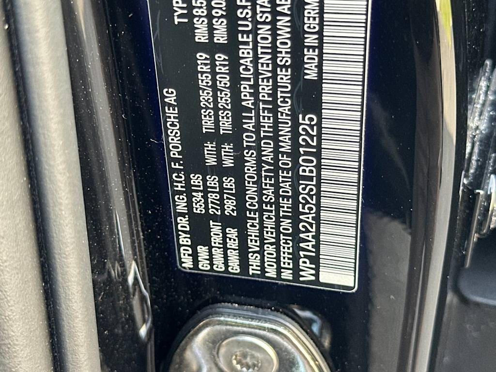 Thumbnail: 2025 Porsche Macan - 18