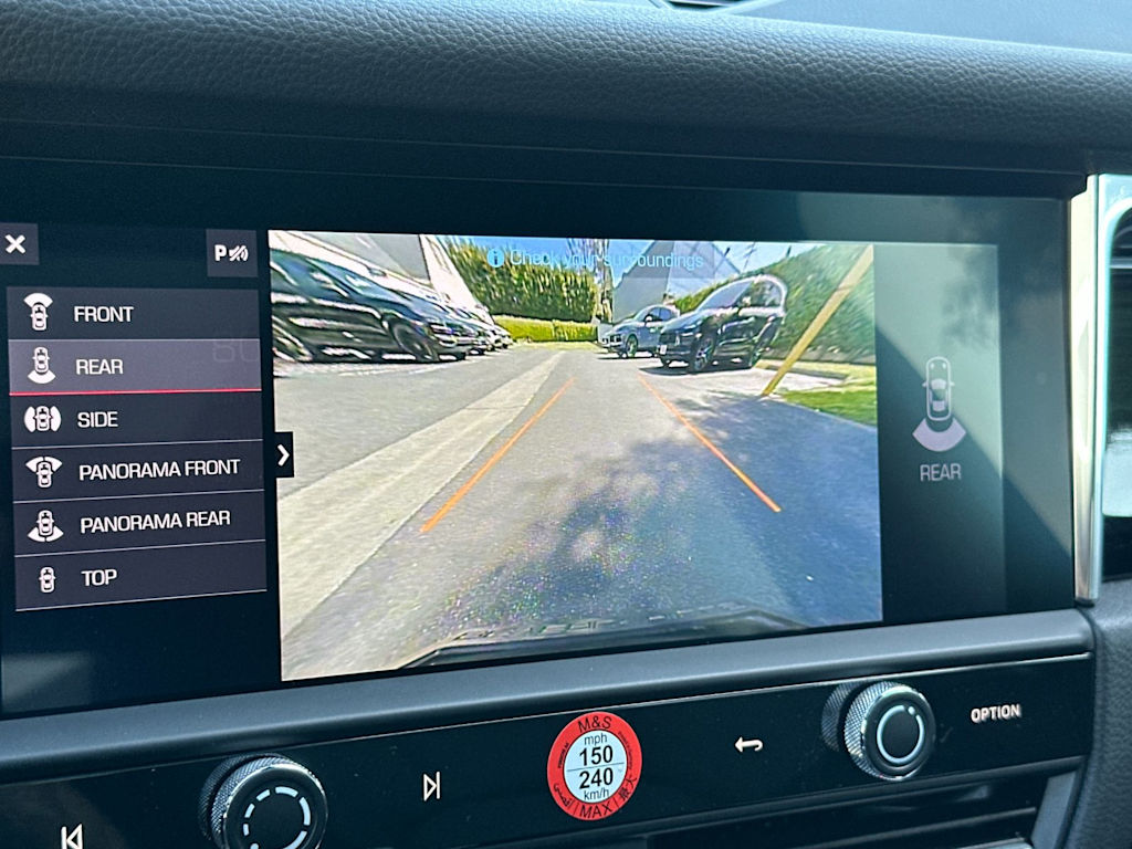 Thumbnail: 2025 Porsche Macan - 27