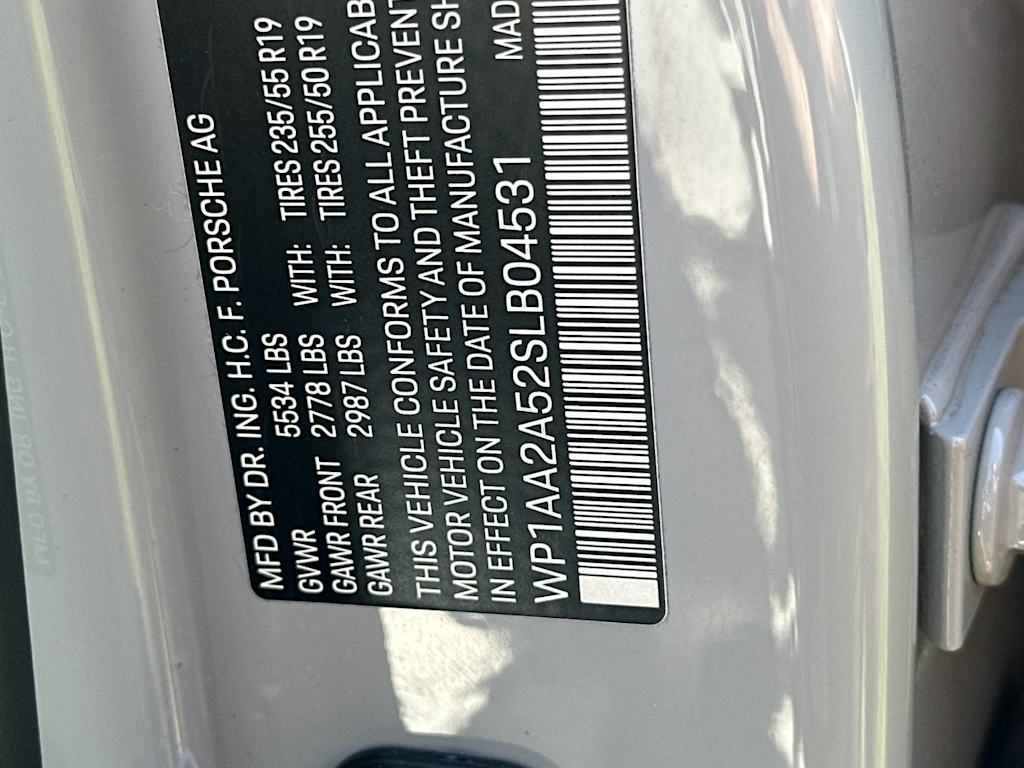 Thumbnail: 2025 Porsche Macan - 18