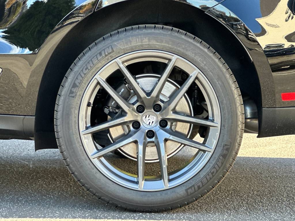 Thumbnail: 2026 Porsche Macan - 7