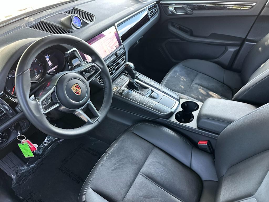 Thumbnail: 2019 Porsche Macan - 10