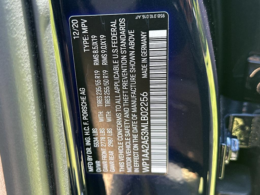 Thumbnail: 2021 Porsche Macan - 18