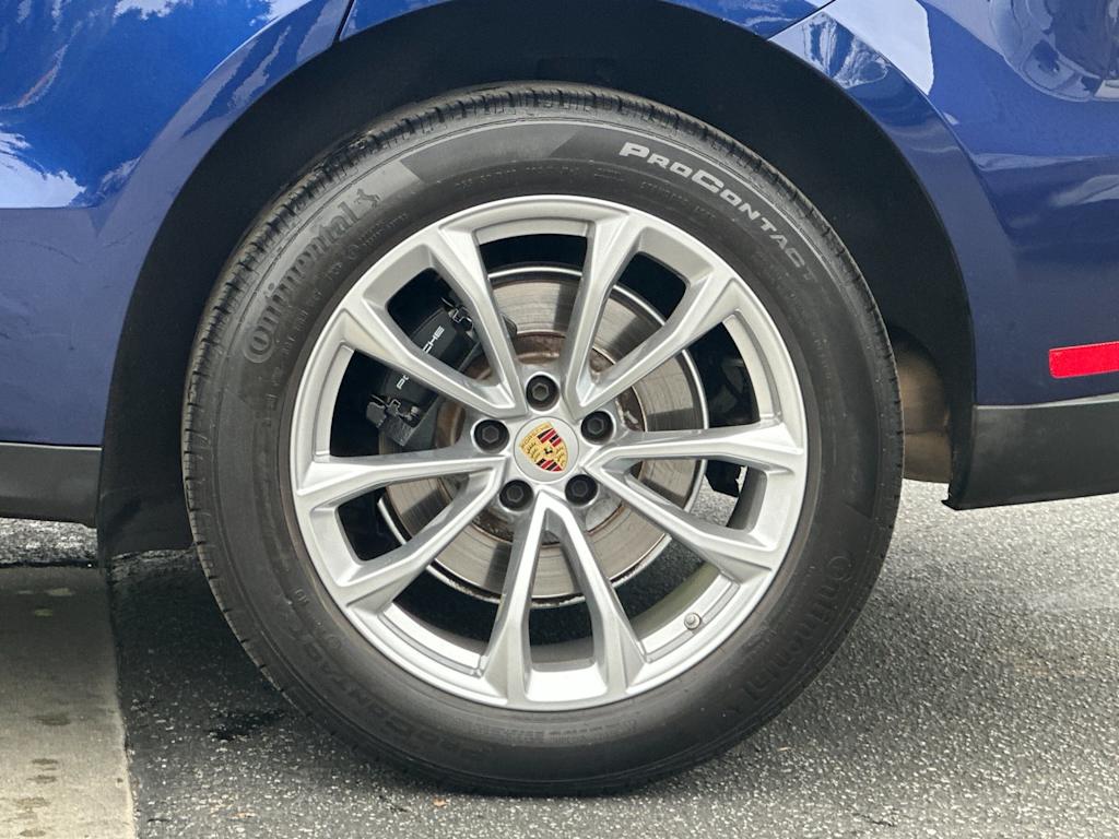 Thumbnail: 2024 Porsche Macan - 8