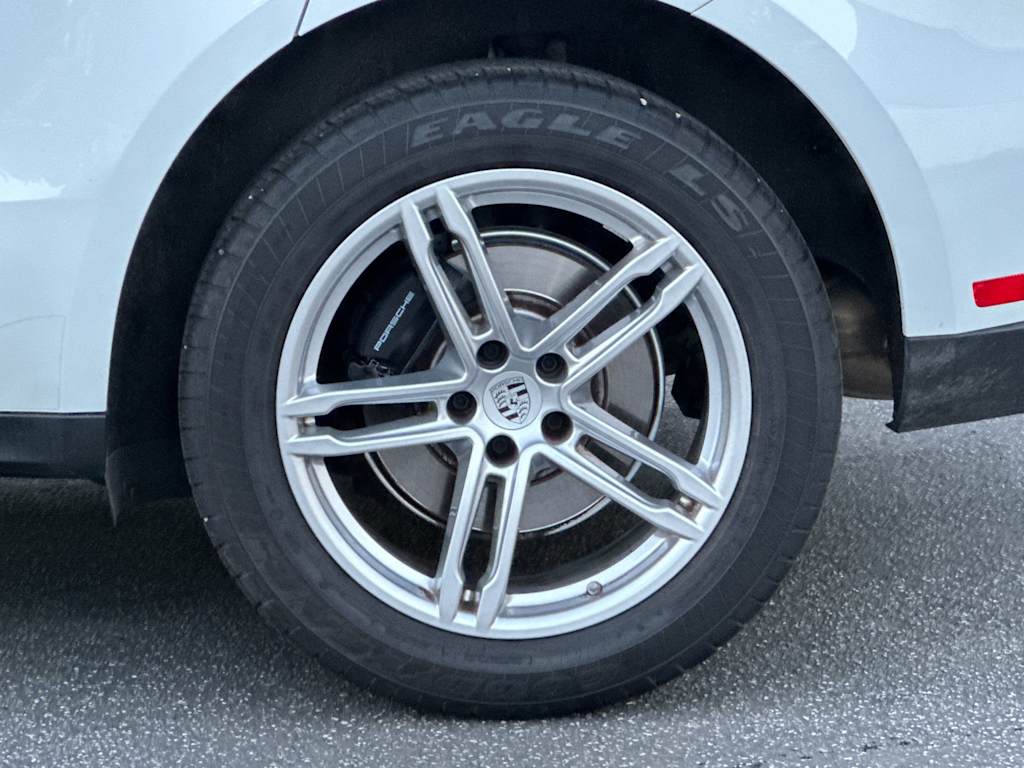 Thumbnail: 2025 Porsche Macan - 7