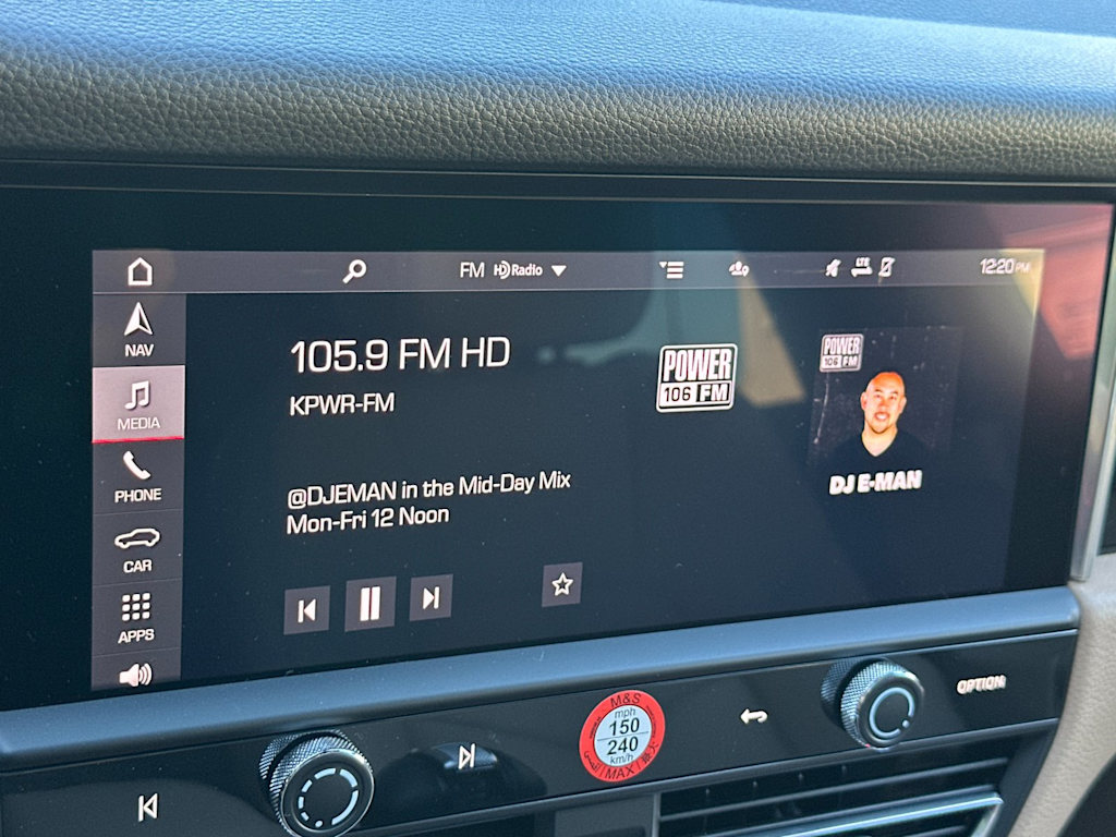 Thumbnail: 2025 Porsche Macan - 14