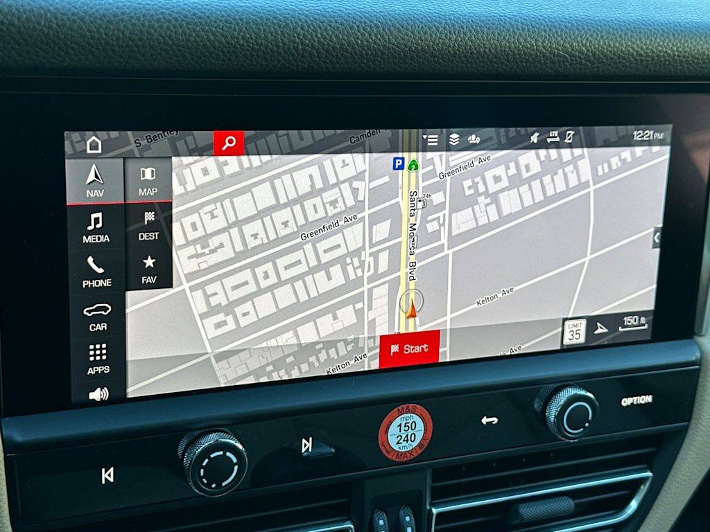 Thumbnail: 2025 Porsche Macan - 25