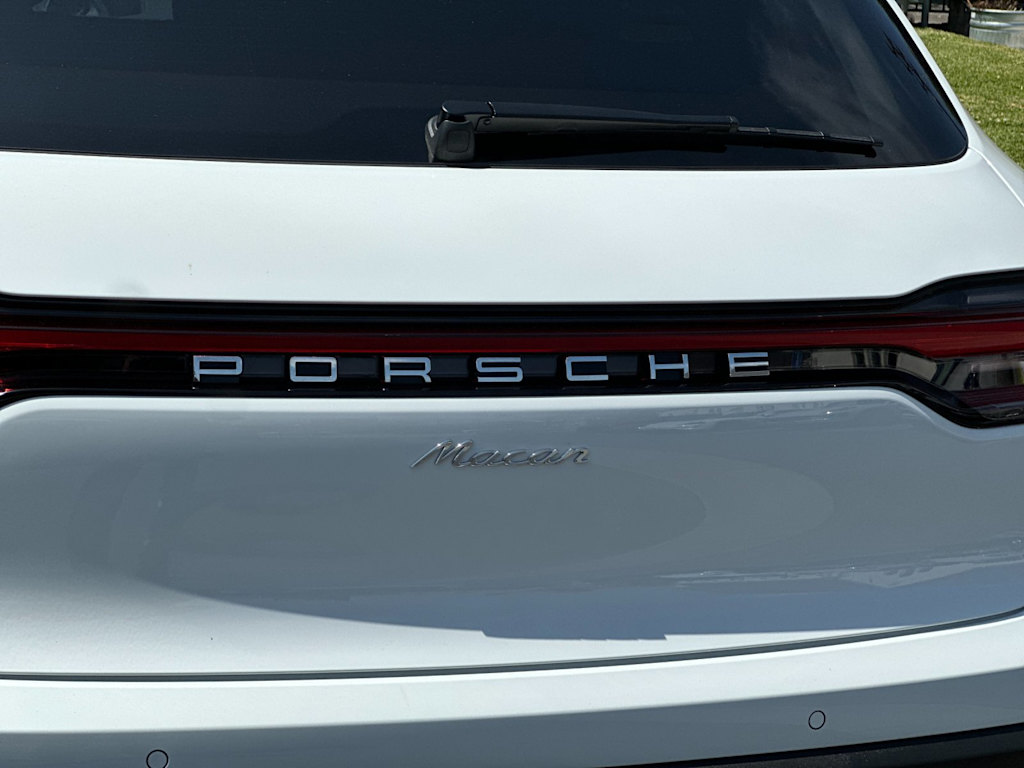 Thumbnail: 2025 Porsche Macan - 7