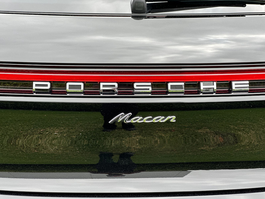Thumbnail: 2025 Porsche Macan - 5