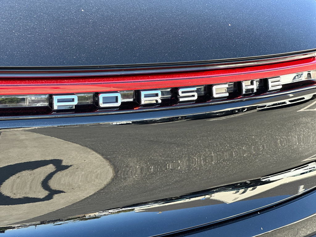 Thumbnail: 2026 Porsche Macan - 6