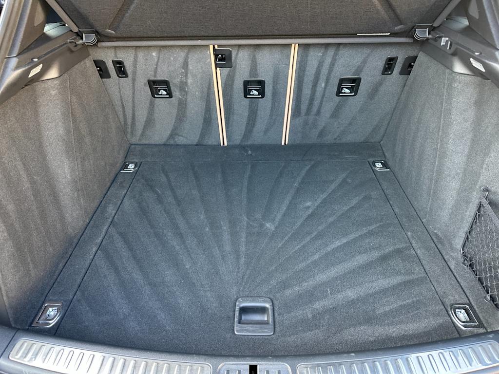 Thumbnail: 2025 Porsche Macan - 17