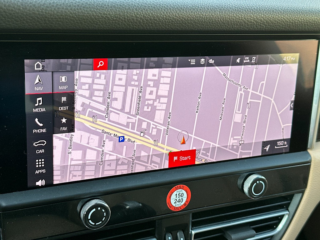 Thumbnail: 2025 Porsche Macan - 26