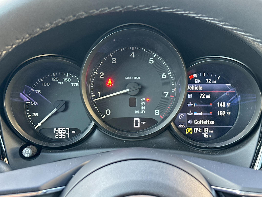 Thumbnail: 2025 Porsche Macan - 16